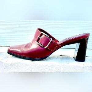 Liz Claiborne heeled mules, size 7, red